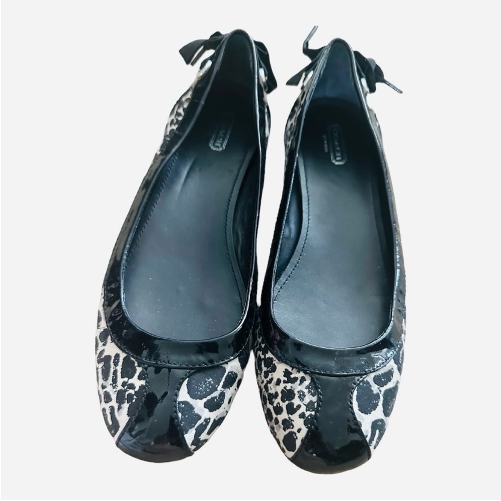 COACH Reagan black patent leather & leopard print ballet flats size 9
